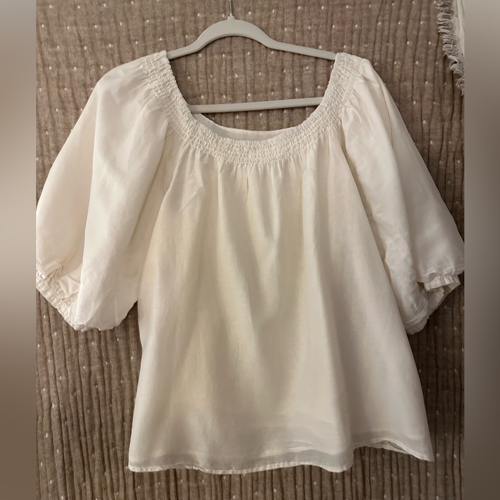 Velvet by Graham & Spencer Cream Blouse